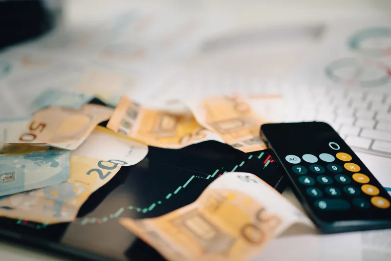 When Good Picks Go Bad: The Hidden Mechanics That Destroy Your Multi-Leg Bets